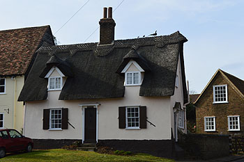 2 Biggleswade Road February 2013